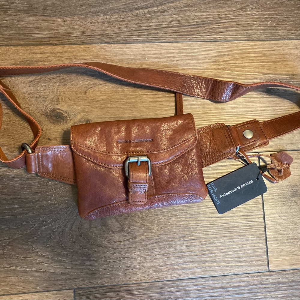 American leather belt bag